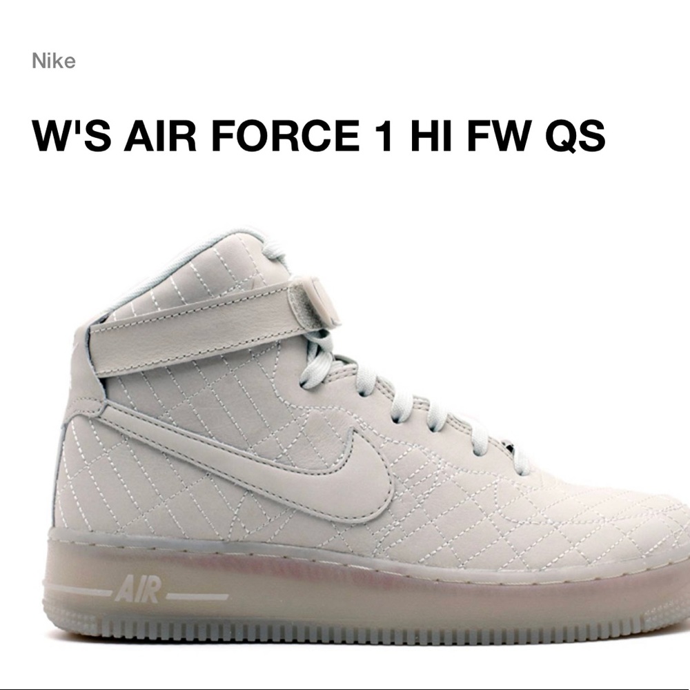 Nike Women’s Air Force 1 High City Pack NYC Size 10